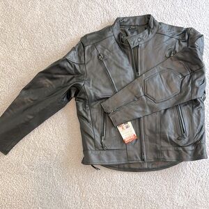 Genuine leather biker jacket with removable lining and vents